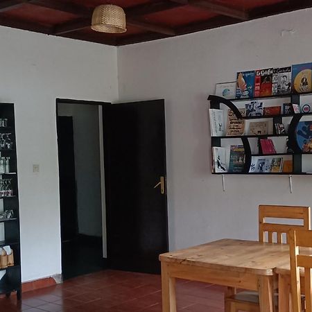 Colibri Taverne & Guest House Gisenyi Zewnętrze zdjęcie