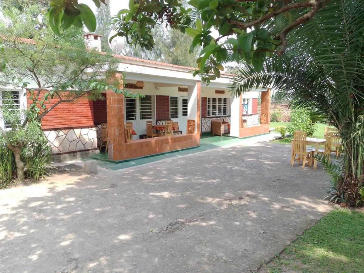 Colibri Taverne & Guest House Gisenyi Zewnętrze zdjęcie